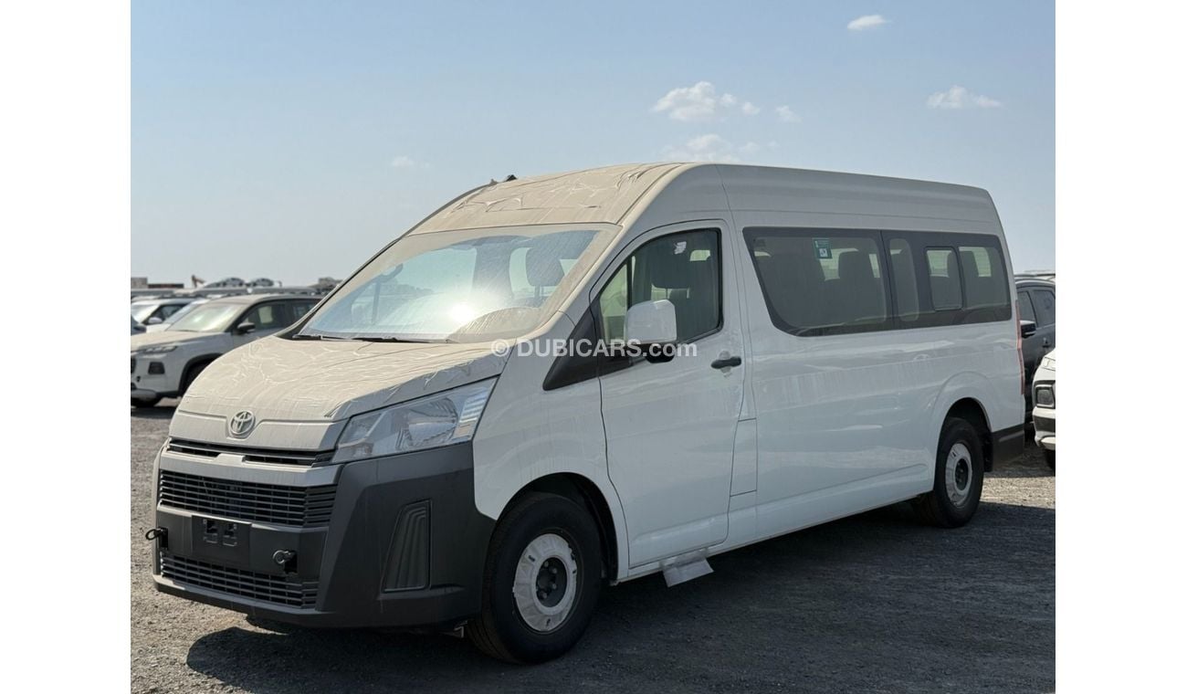 New 2025 Toyota Hiace DX 13-Seater 2.8L 4-Cyl Petrol M/T RWD Export ...
