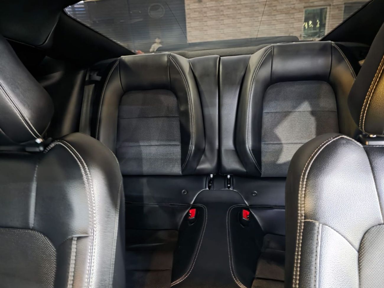 Ford Mustang GT Premium 5.0L V8