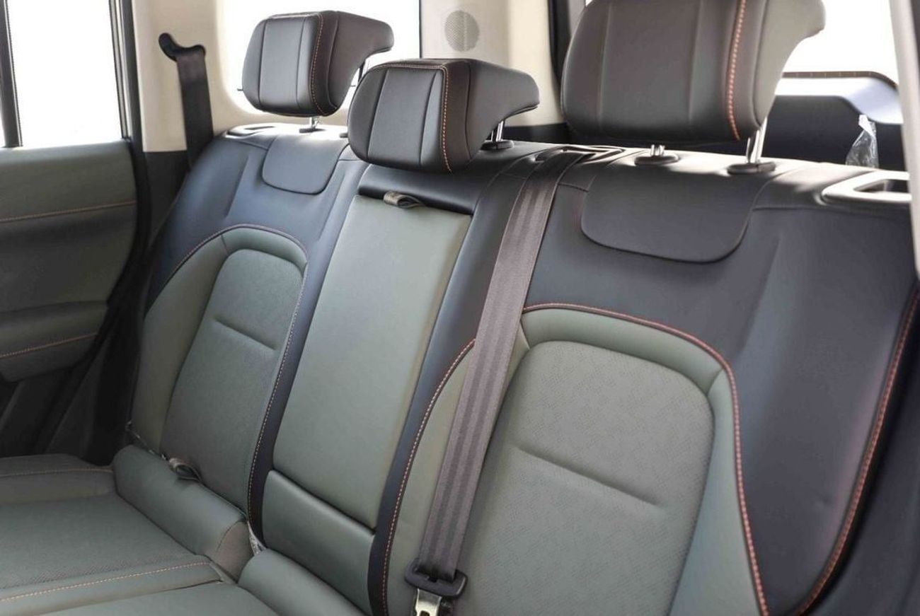 شيري iCar 03 2024 ICAR EQ3 V3 High Performance 4WD - White inside Green | Export price