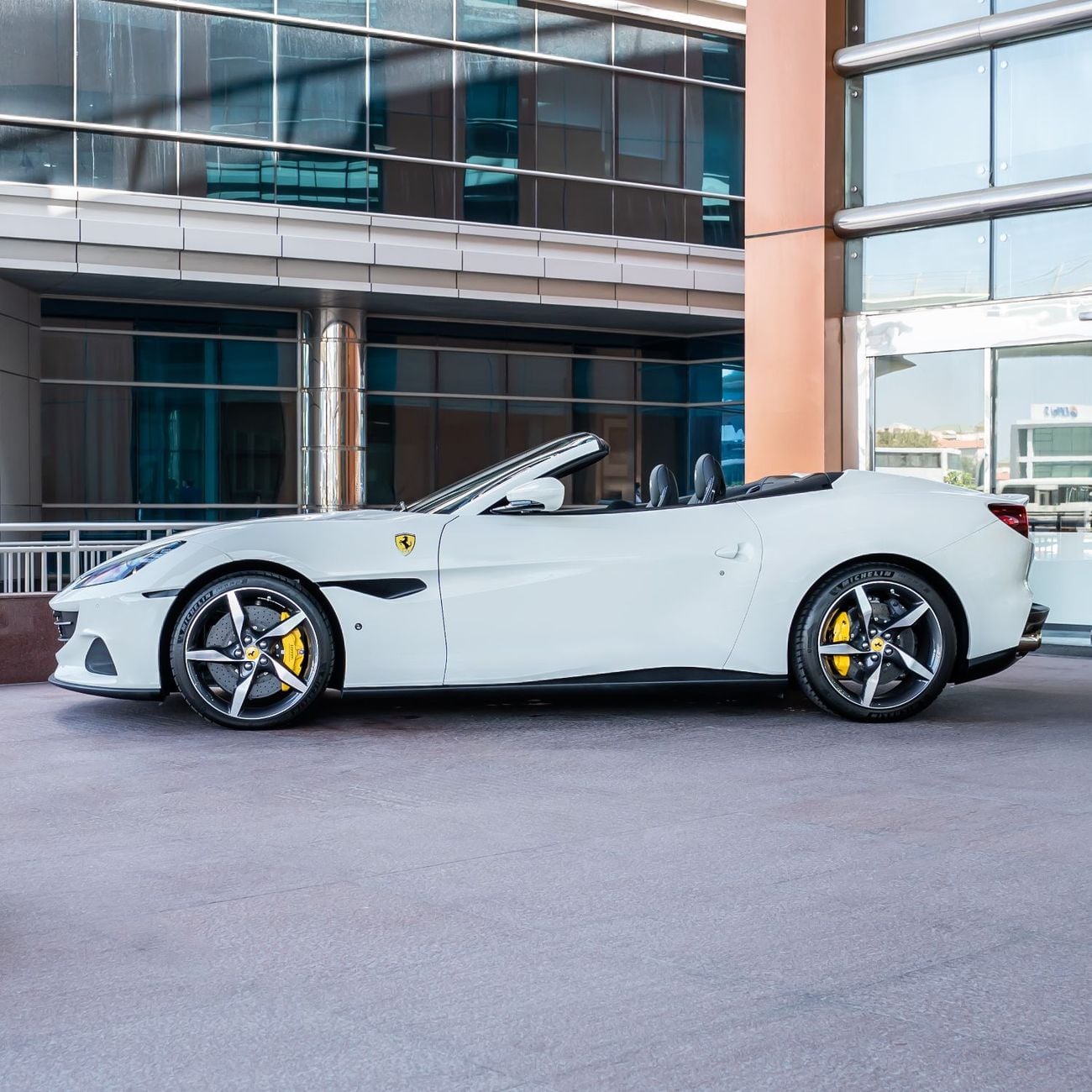 Ferrari Portofino Std 3.9L