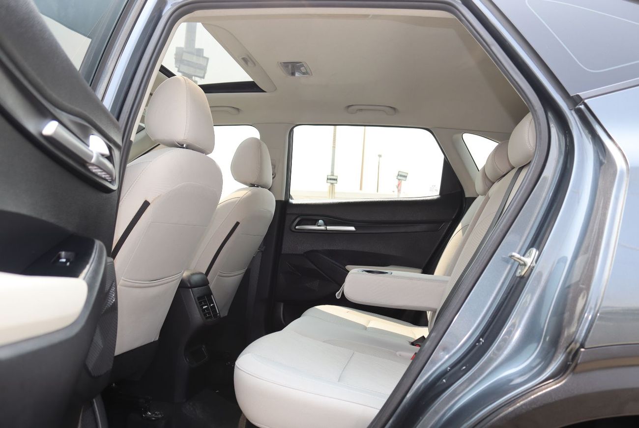 Kia Seltos EX 1.6L Kia Seltos 2020 GCC, in excellent condition,104,000 km, 1.6L engine, price 46,000 dirhams