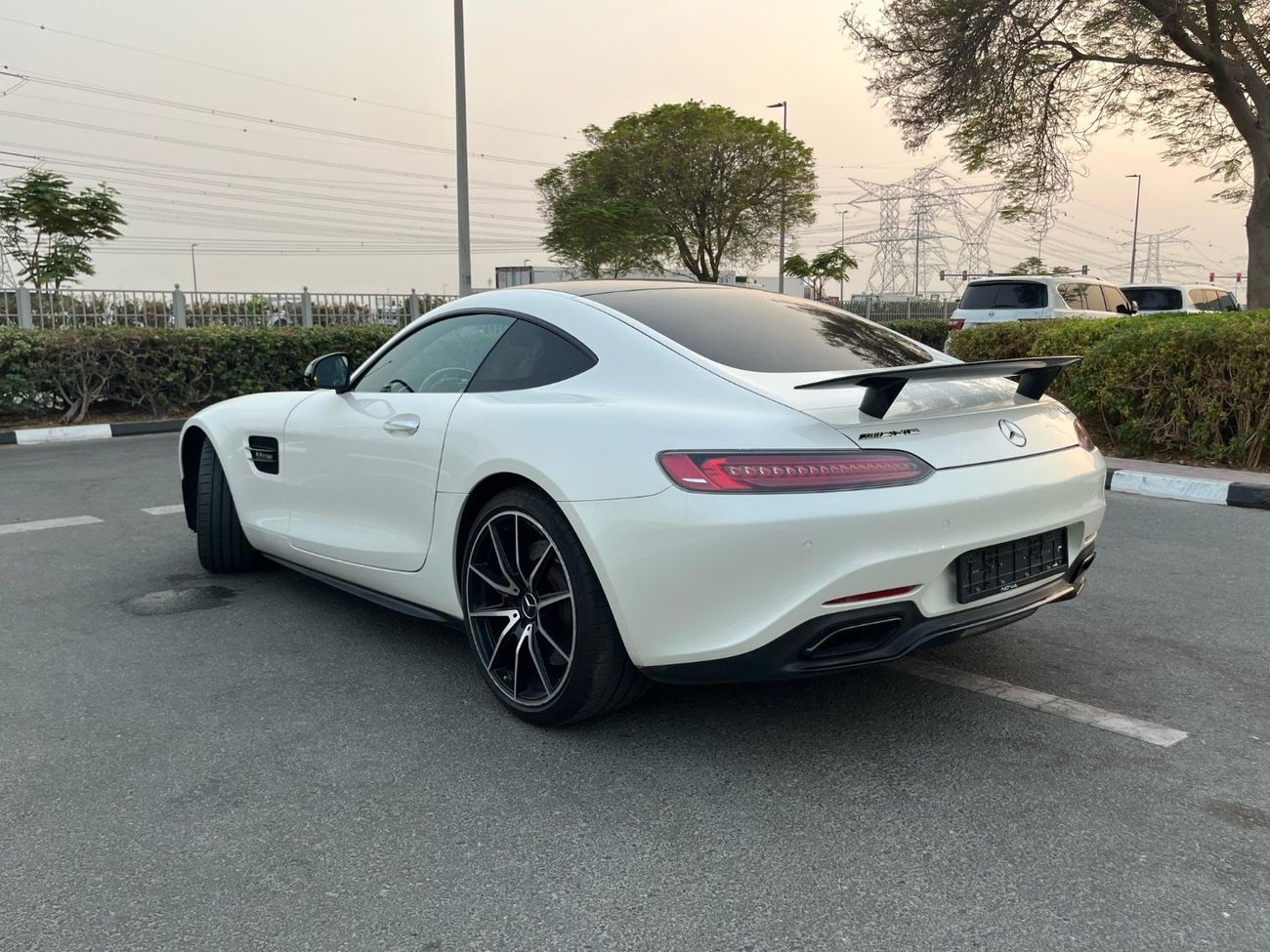 Mercedes-Benz AMG GT 63 2017 Mercedes-AMG GT 63 | 65,000 km | Japanese Specs