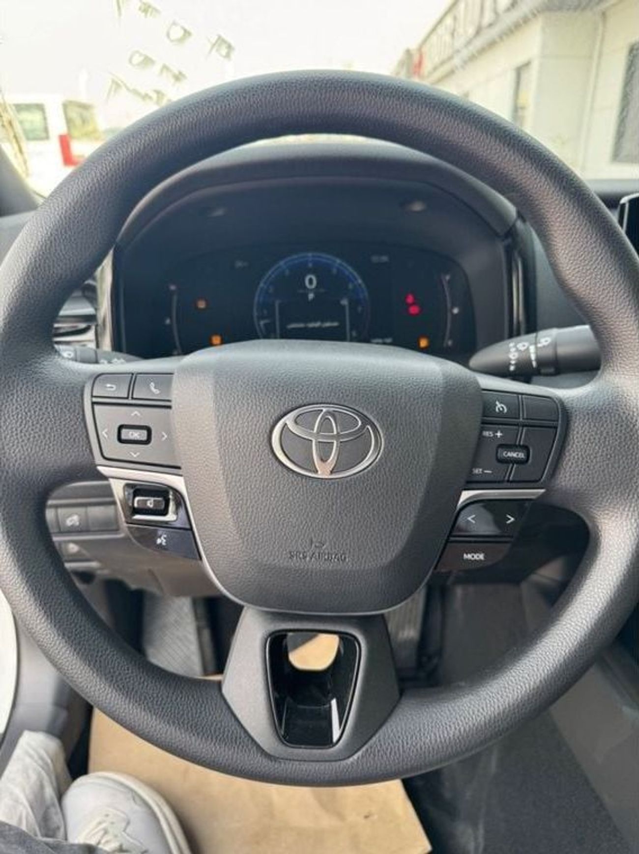 تويوتا كامري E 2.5L ( hybrid)