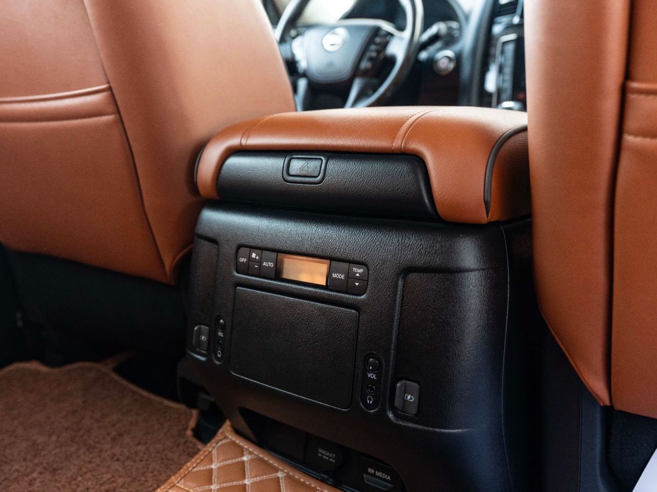 Nissan Patrol LE Platinum City 5.6L