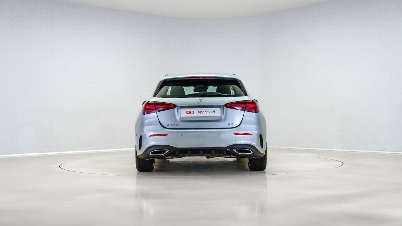 Mercedes Benz A200