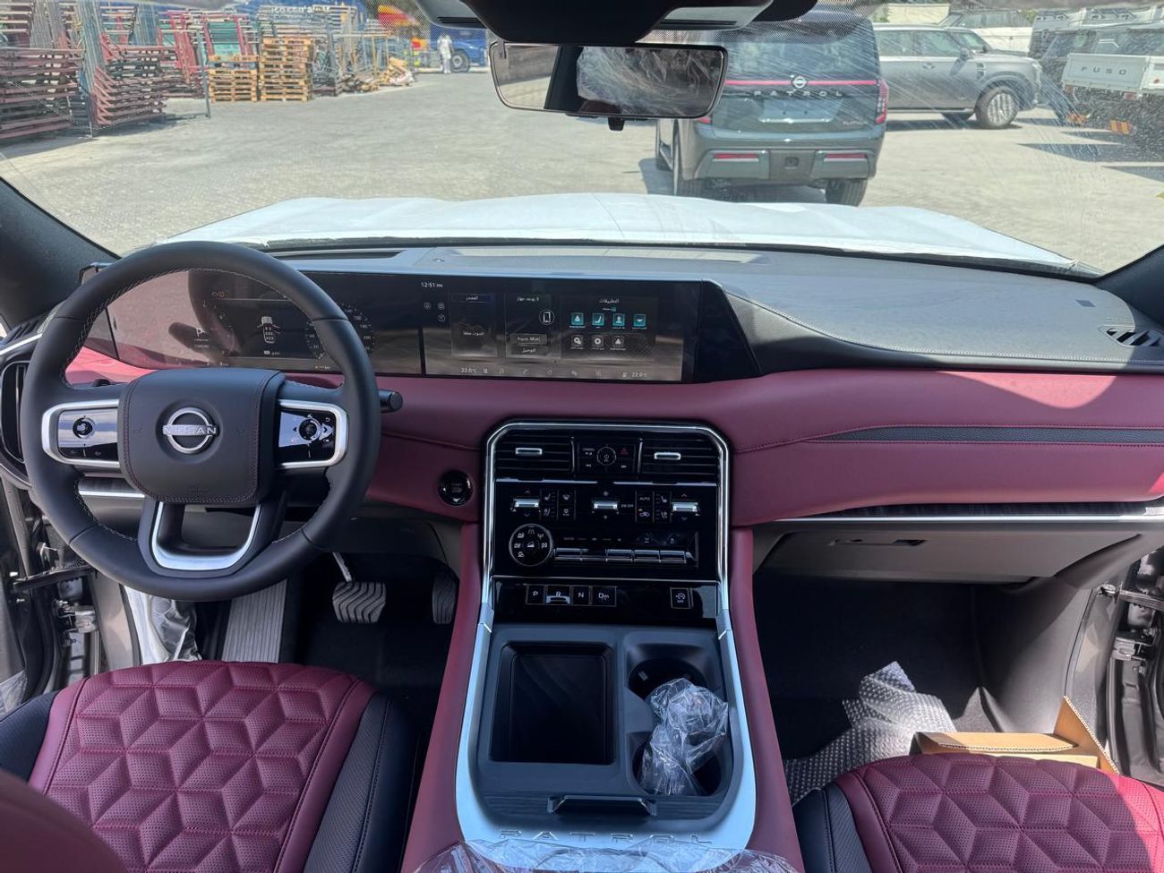 Nissan Patrol SE Platinum City 3.8L (Ext _GRAY  Inter_BURGUNDY)