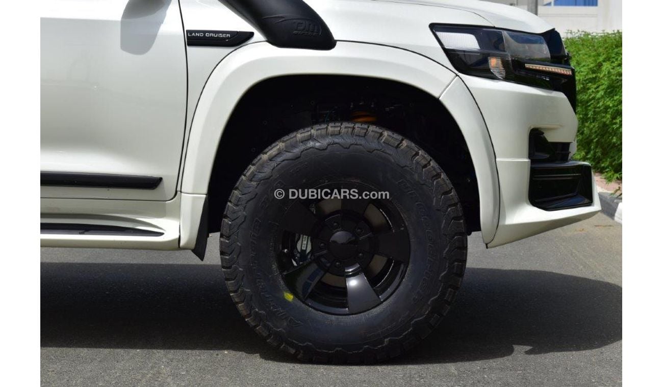 تويوتا لاند كروزر 200  GX-R V8 4.5L TURBO DIESEL  AUTOMATIC  XTREME EDITION