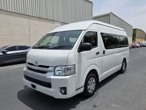 Toyota Hiace TOYOTA HIACE COMMUTER VAN RHD 2015 MODEL 3.0 L DIESEL AUTOMATIC(PM15122)
