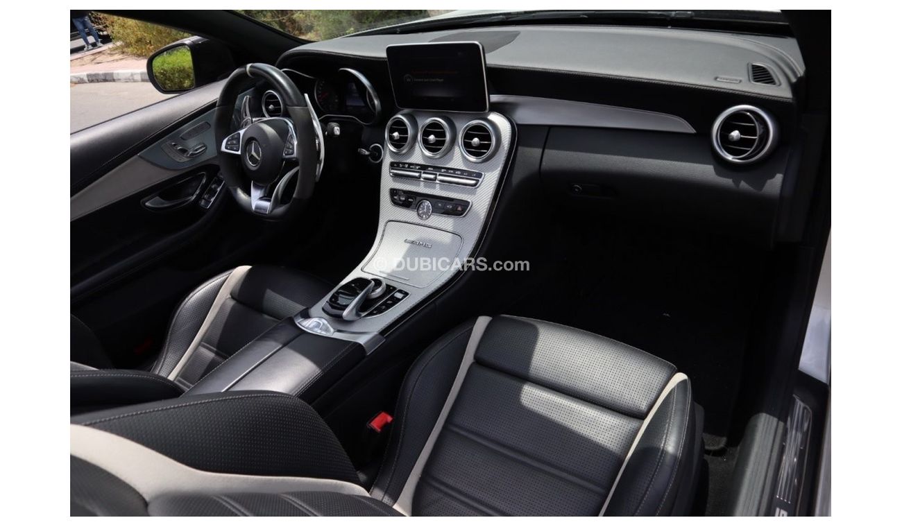 Mercedes-Benz C 63 Coupe Std