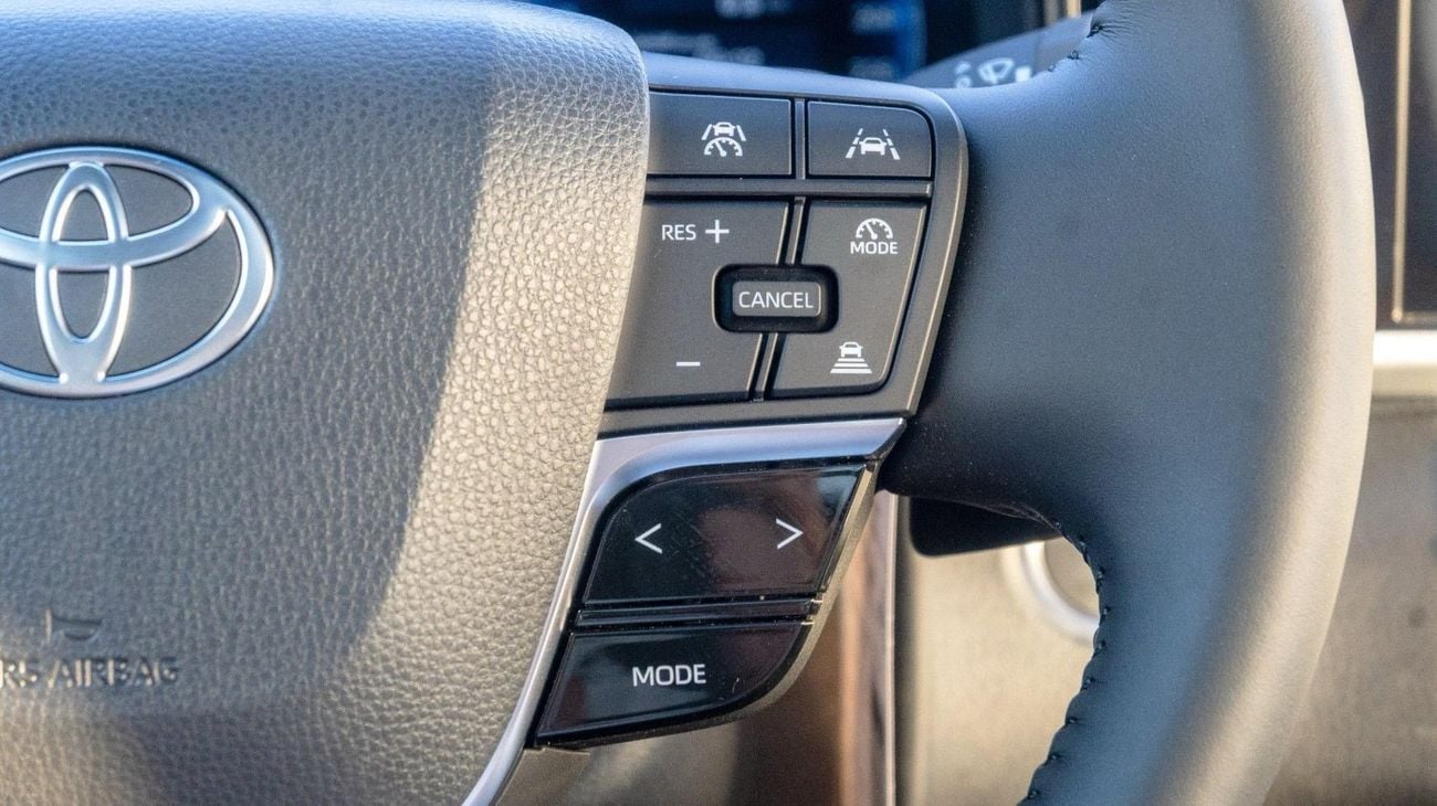 تويوتا كامري كامري لوميرا هايبرد صنع ياباني مواصفات خليجي