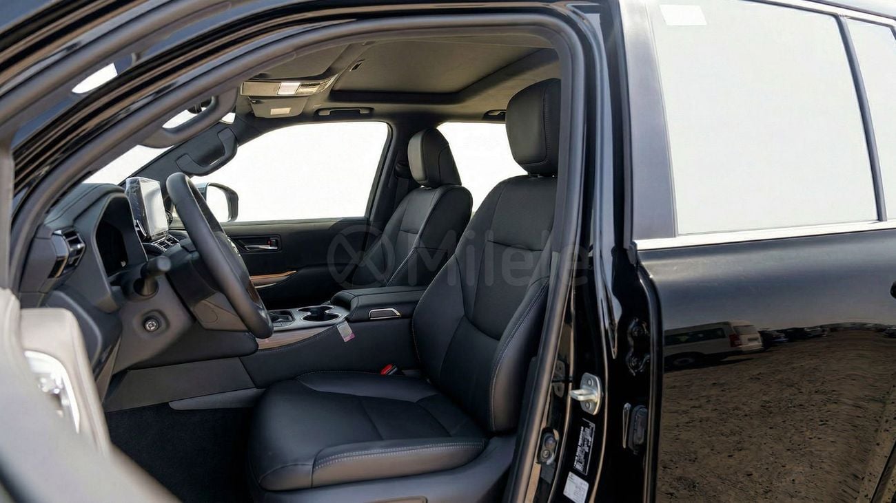 تويوتا لاند كروزر TOYOTA LAND CRUISER 300 VX