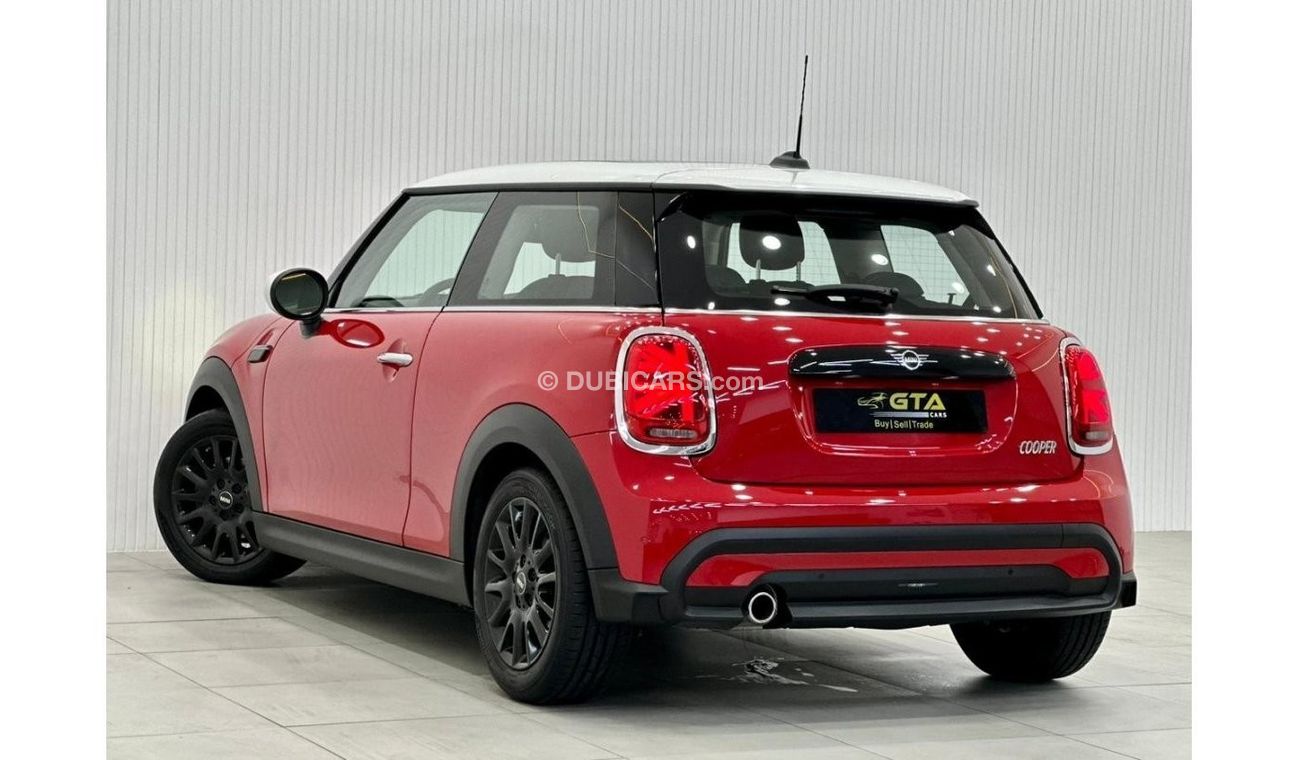 Mini Cooper STD 2022 Mini Cooper 2DR Hatchback, Nov 2024 Mini Warranty + Service Pack, FSH Agency, GCC