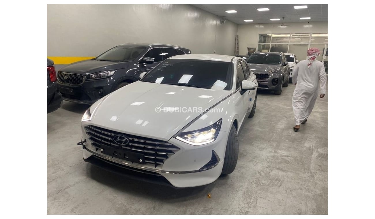 Hyundai Sonata hybrid