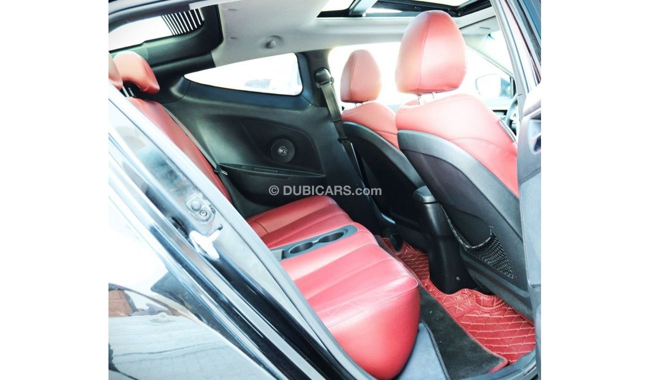 Hyundai Veloster Sport Hyundai Veloster 2015 GCC full option in excellent condition