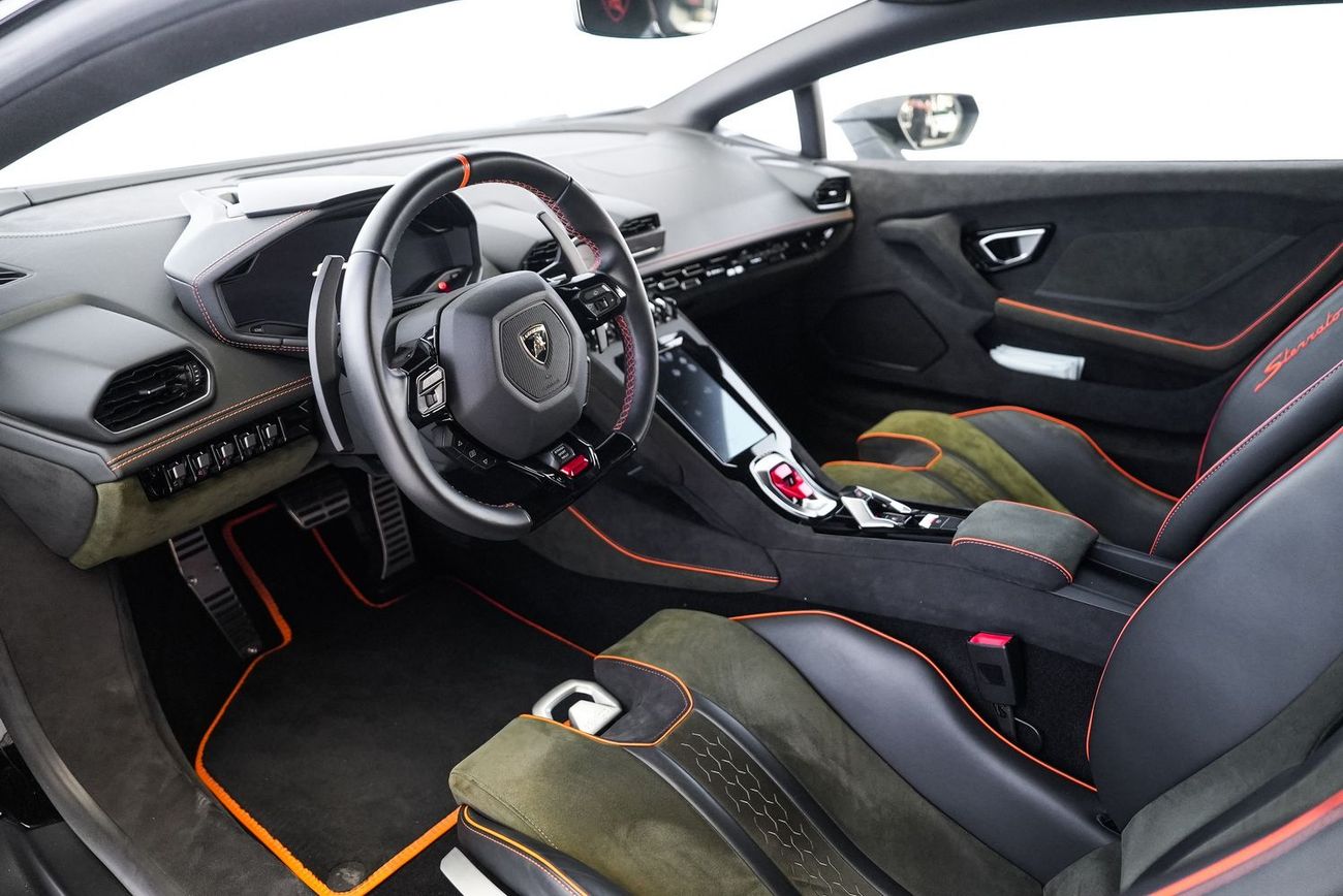 لامبورغيني هوراكان STERRATO 5.2L V10