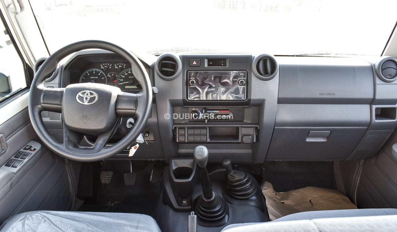 Toyota Land Cruiser 70 LC76 4.2L Diesel V6 MY 2025