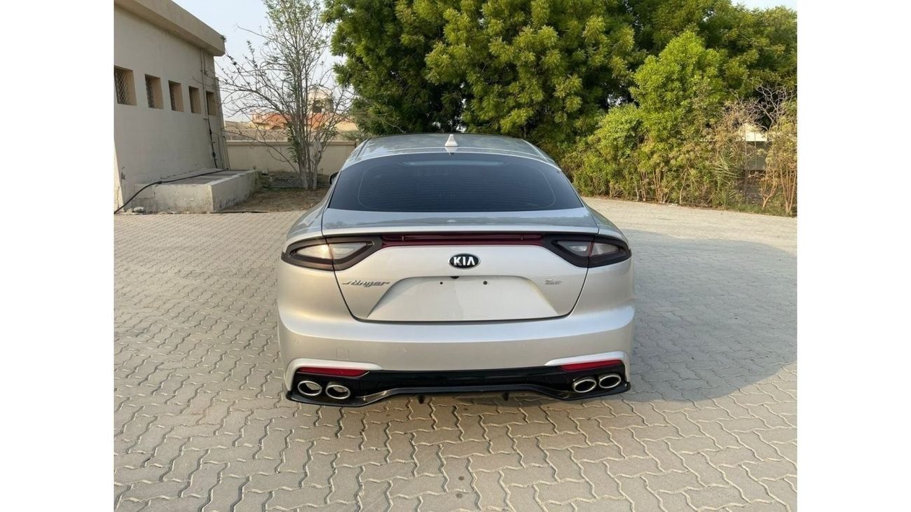 كيا ستينجر GT