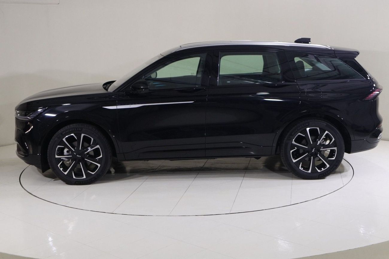 Lincoln Nautilus NAU425H NAUTILUS RESERVE 202A AWD 2.0L FHEV AT