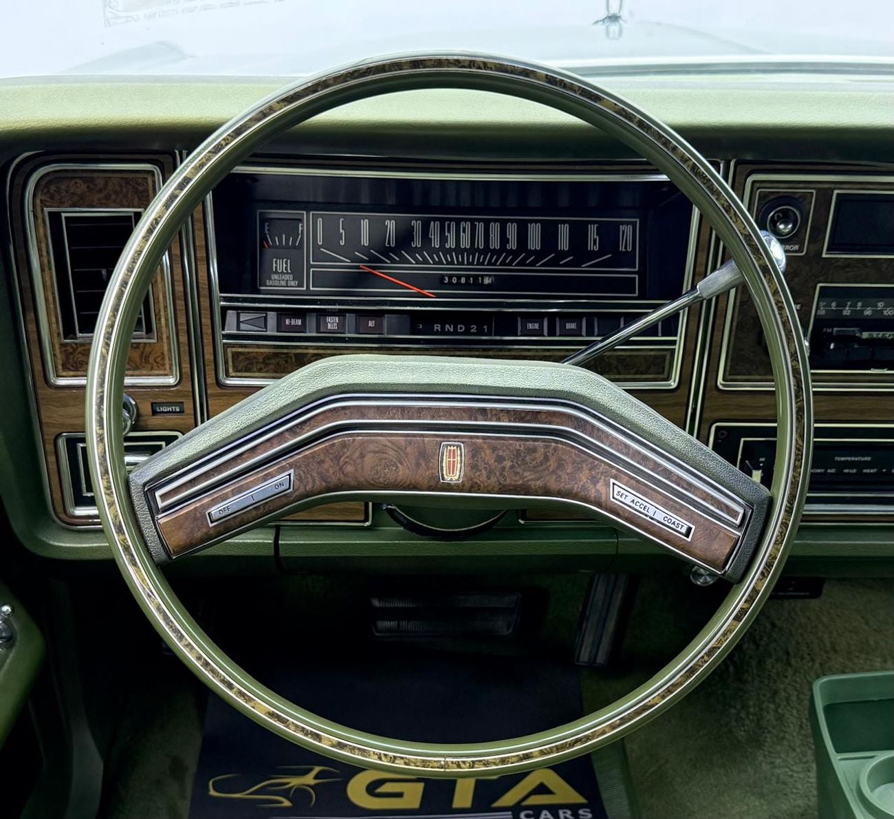 Mercury Grand Marquis 1976 Mercury Grand Marquis, Well-maintained condition, American Spec.