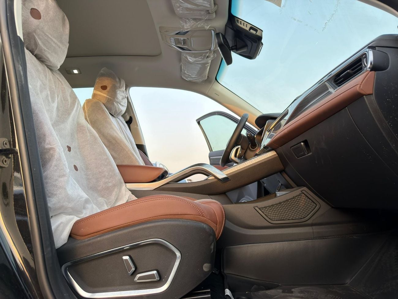 Geely Azkarra LUXURY GL 1.5L Petrol 2023 Export Price @ 53,500 AED