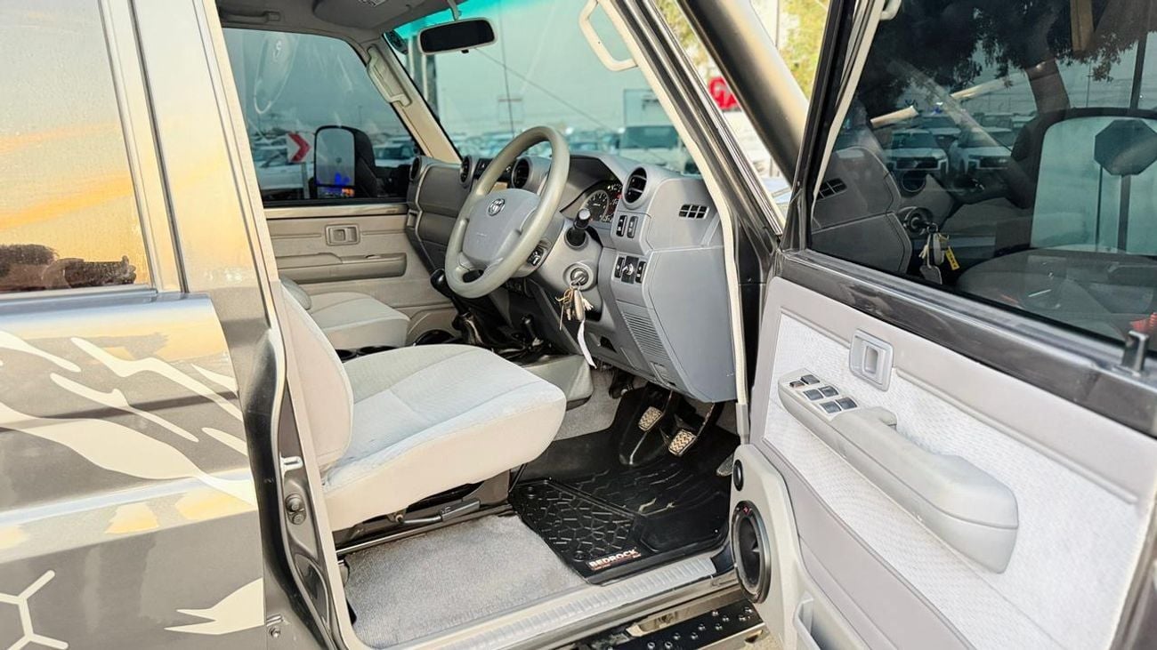 Toyota Land Cruiser Pick Up OFF ROAD MODIFIED DOUBLE CABIN PICKUP | 2019 | 4.5L DIESEL ENGINE | 4WD | MANUAL TRANSMISSION | RHD