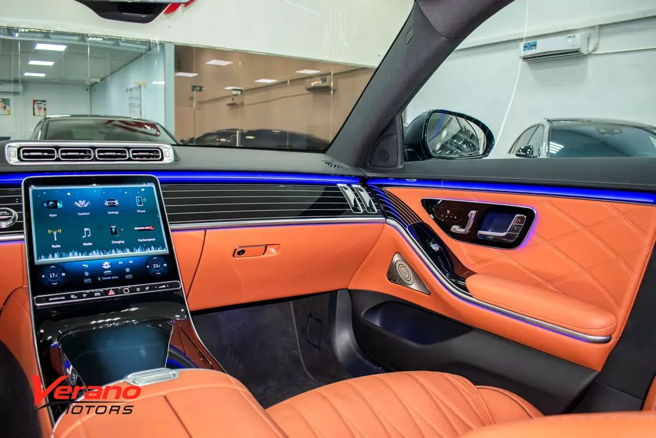 Mercedes-Benz S 63 AMG Mercedes-AMG S63 E Performance | Matte Black | Warranty Service Contract