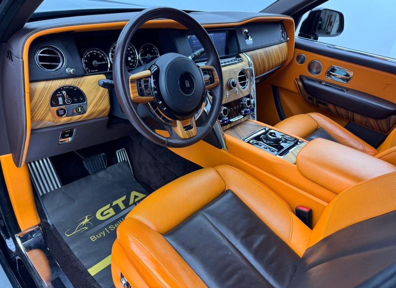 رولز رويس كولينان 2020 Rolls Royce Cullinan, One Year Warranty Unlimited Km, Full Service History, GCC