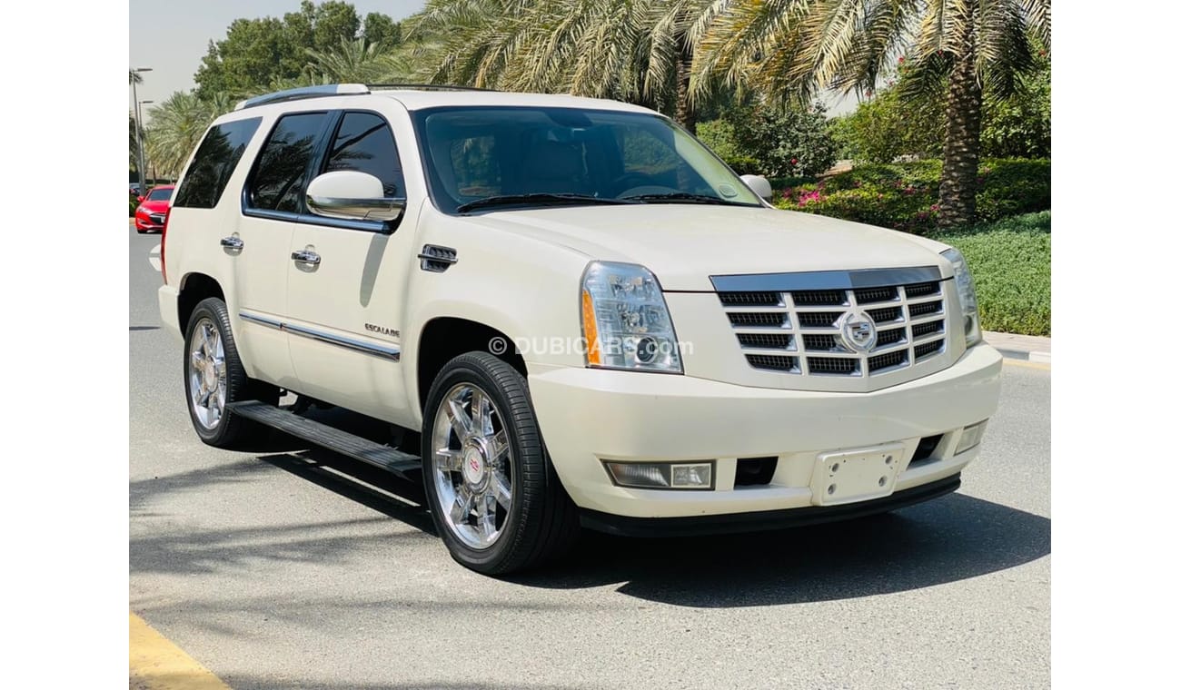 كاديلاك إسكالاد كاديلاك اسكاليد 2011 فل ابشن خليجي بحاله ممتازه بدون حوادث