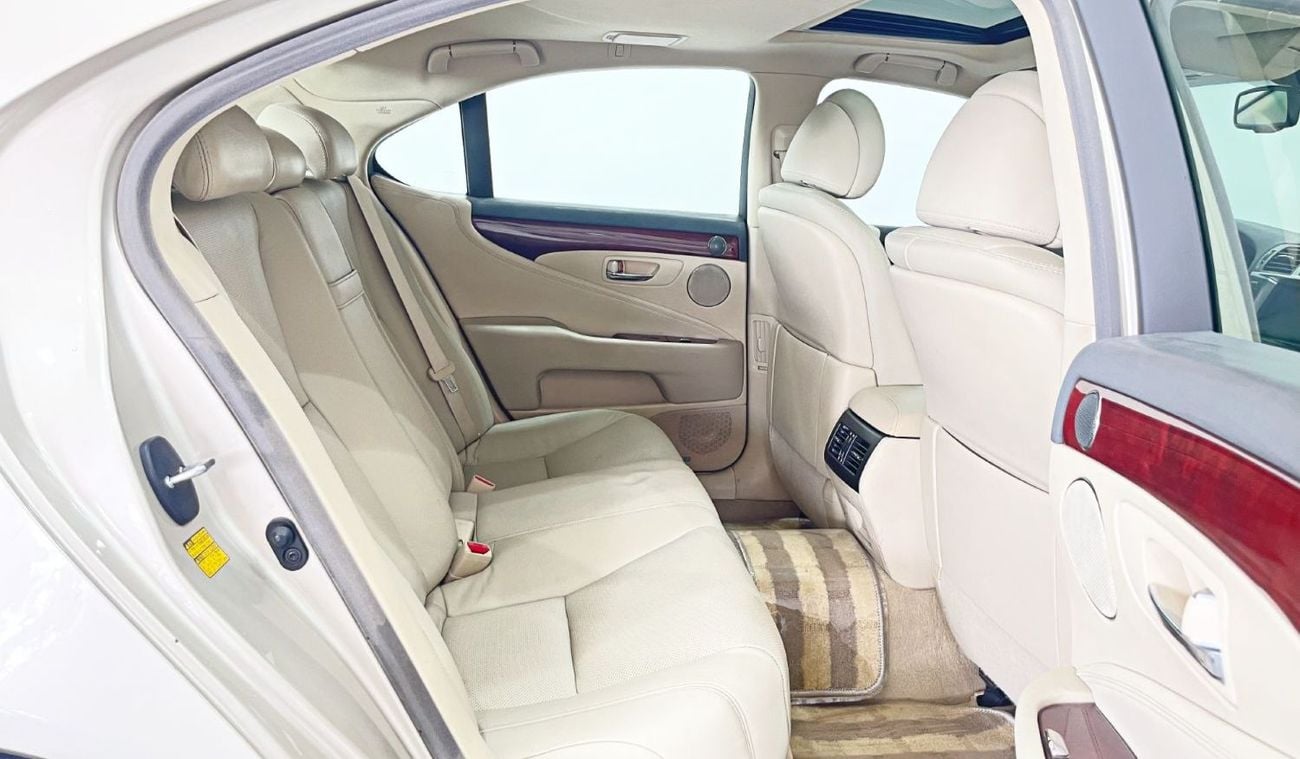 Lexus LS460 V8 4.6L-8CYL FULL OPTION-EXCELLENT CONDITION-ACCIDENT FREE