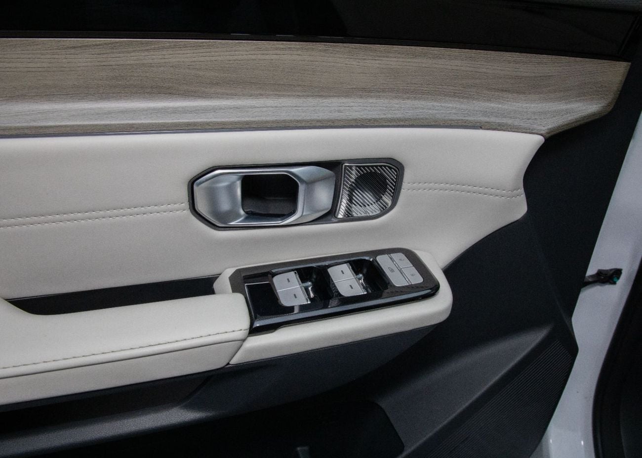 Jetour Dashing Black Edition