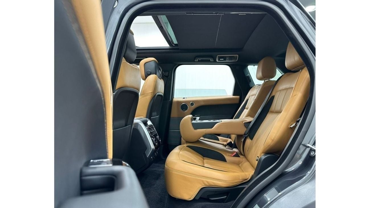 Land Rover Range Rover Sport 2019 Range Rover Sport V8 Dynamic, Warranty, Full Range Rover Service History, Full Options, GCC