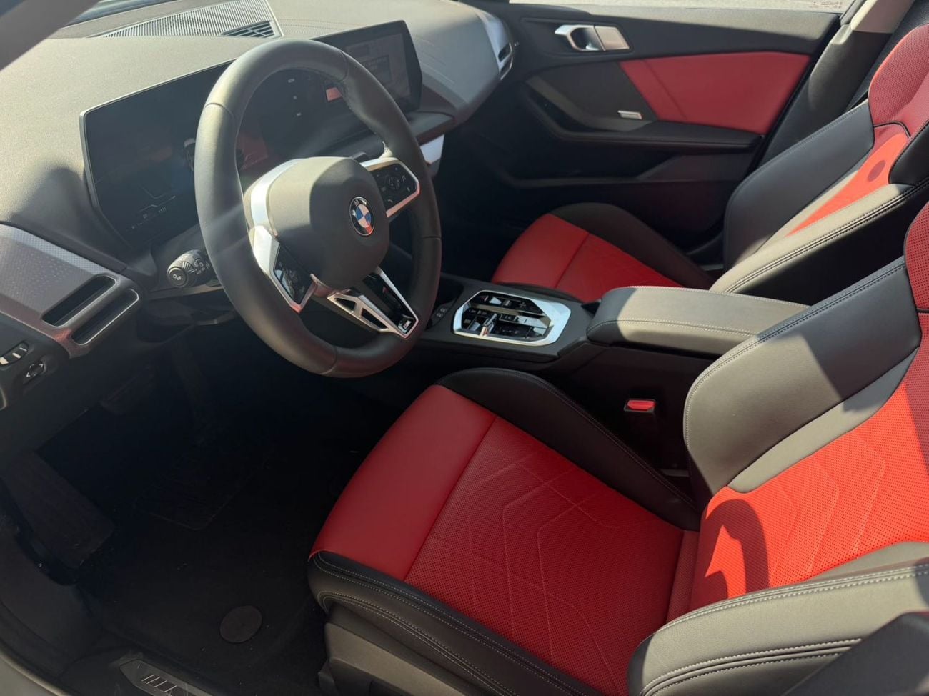 بي أم دبليو 225i Sport Shadow Edition