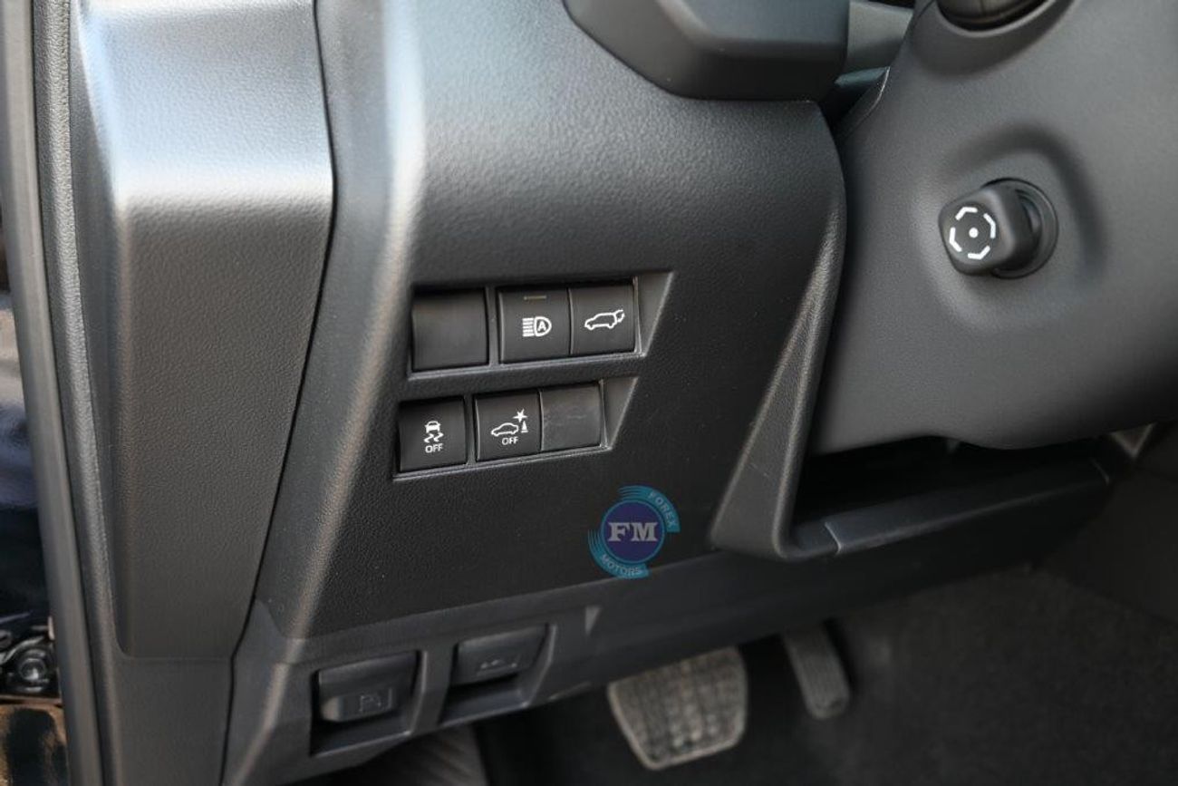 Toyota Land Cruiser GRS V6 3.3L Diesel 7 Seat Automatic