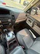 ميتسوبيشي باجيرو GLS Mid 3.0 (3 doors)