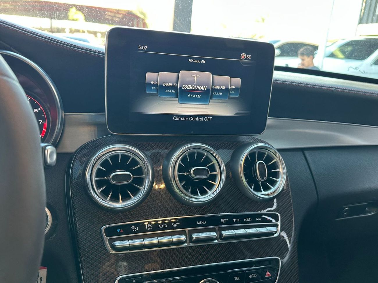 مرسيدس بنز C 63 AMG Std 4.0L Sedan