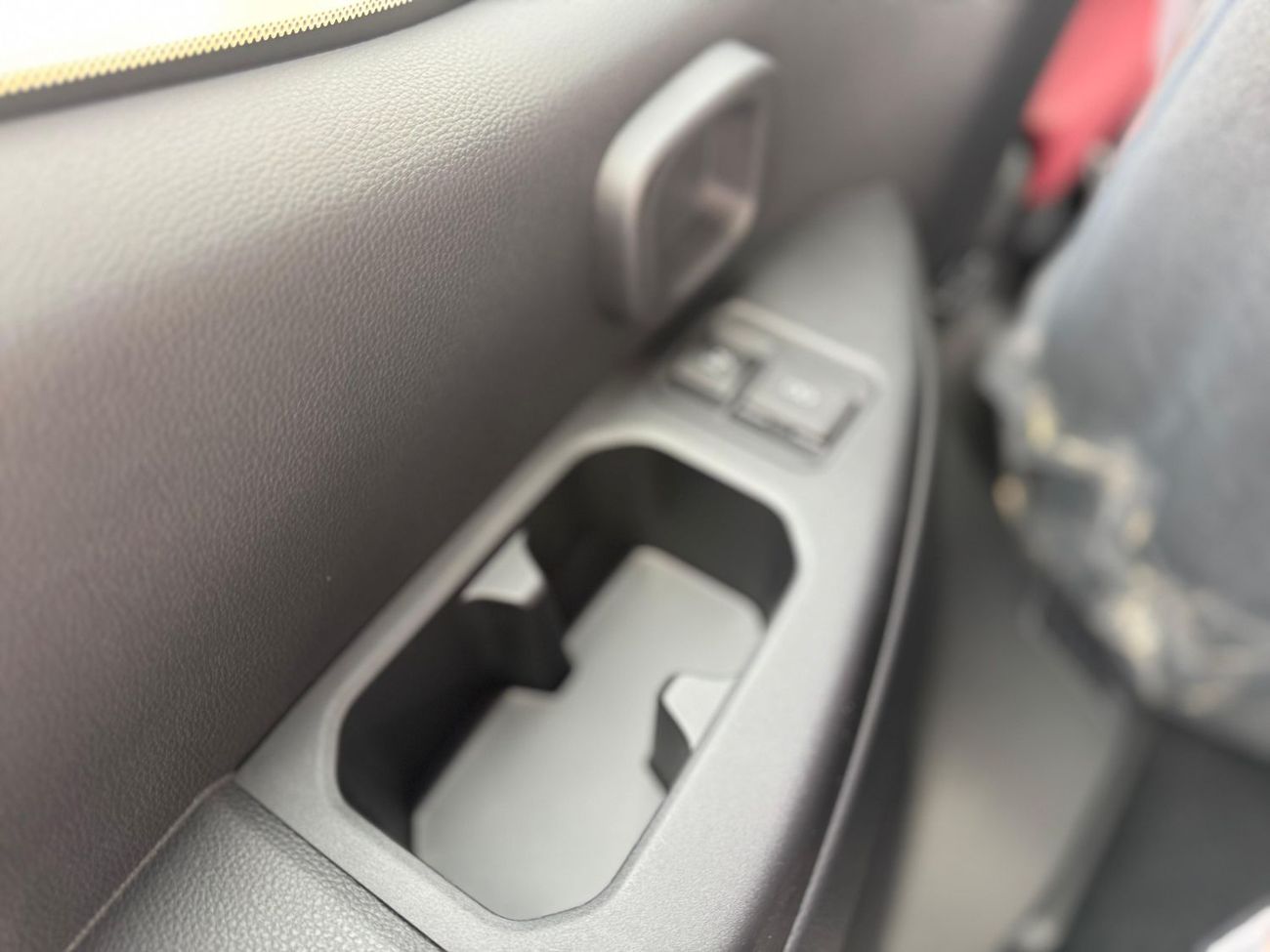 تويوتا لاند كروزر 3.5T GR-Sport Hybrid