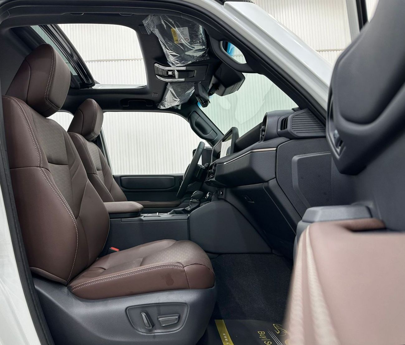 Toyota Prado 2024 Toyota Land Cruiser Prado Adventure, Al Futtaim Warranty + Service Contract GCC