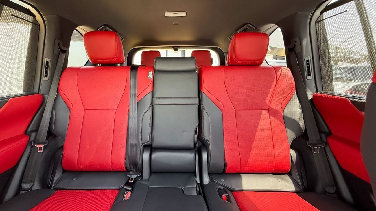 لكزس LX 700h F Sport