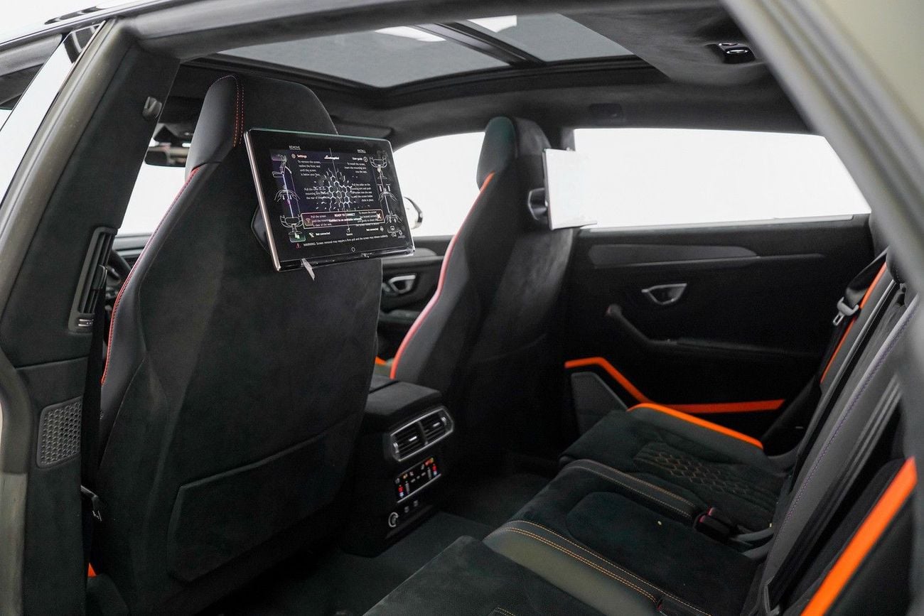 Lamborghini Urus PERFORMANTE