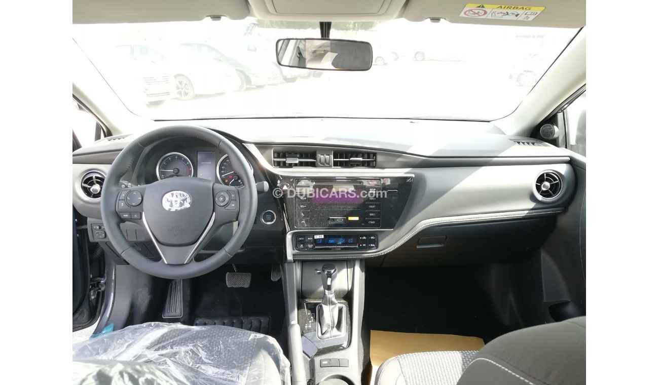 Toyota Corolla 1.8L full options 2018