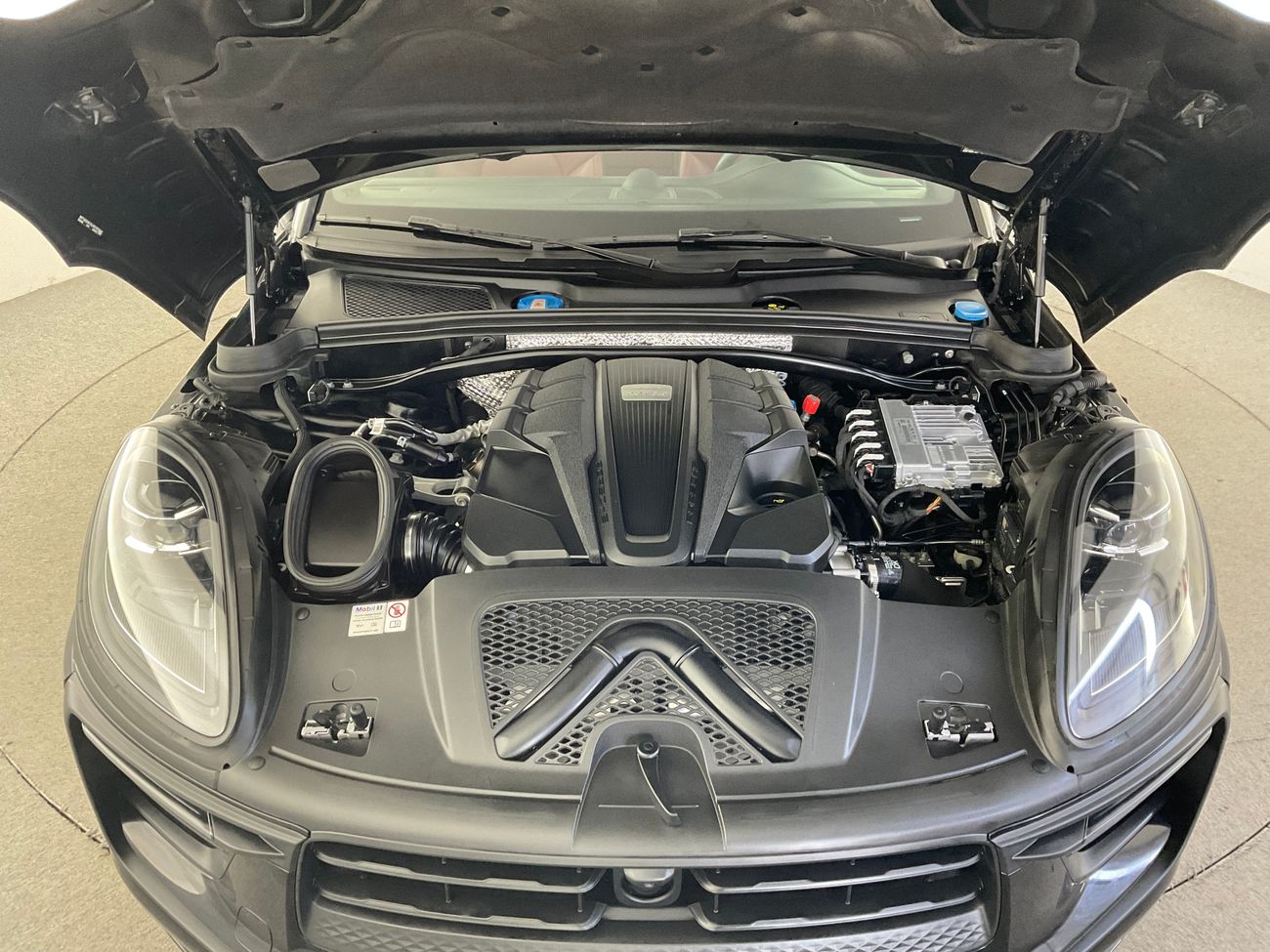 بورش ماكان S | upto AED 20,000 Ramadan Discount | شامل الضمان | 0 ﺪﻔﻋﺓ ﺃﻮﻟﻯ