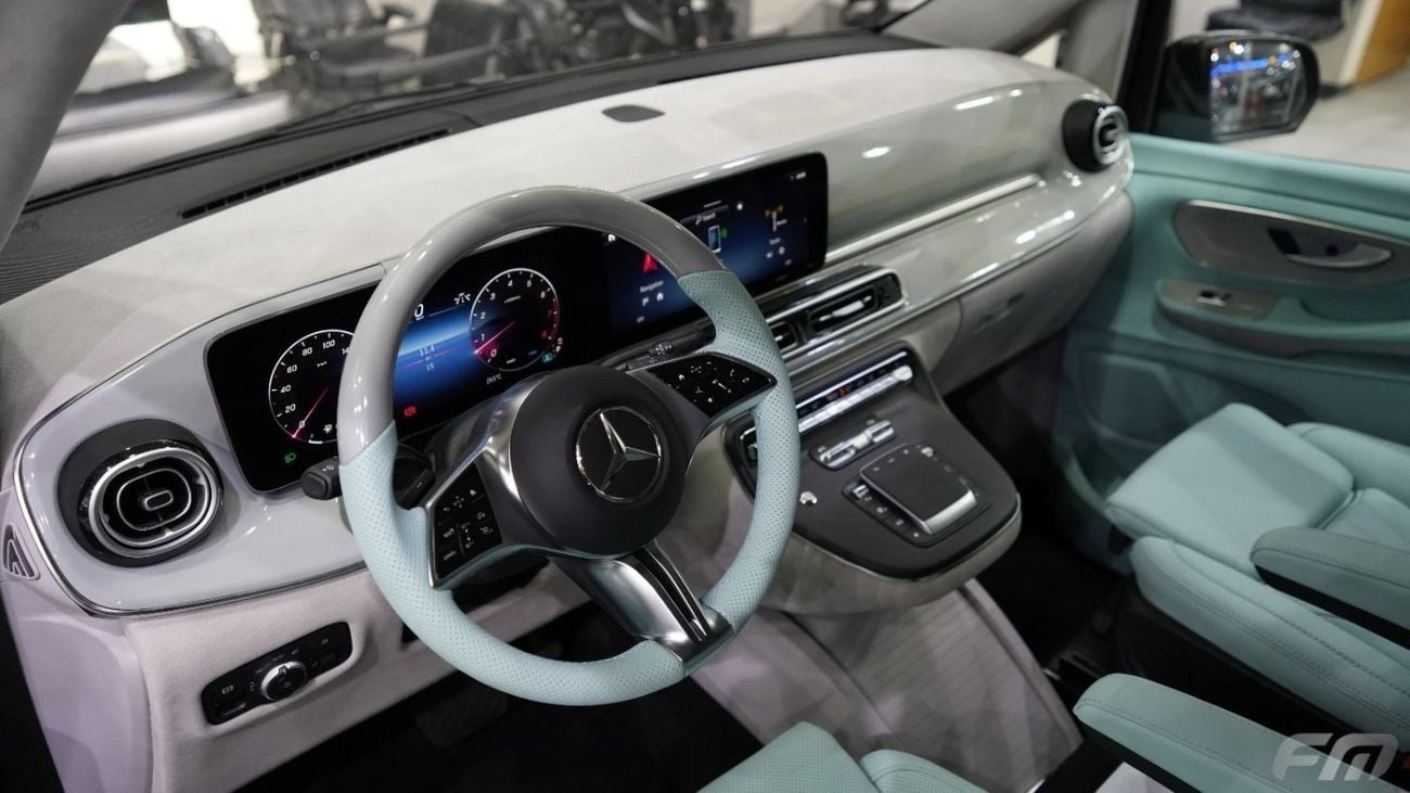 Mercedes-Benz V 300 VIP BUSINESS VAN –  FULL LUXURY OPTION | BRAND NEW | GCC | 2025