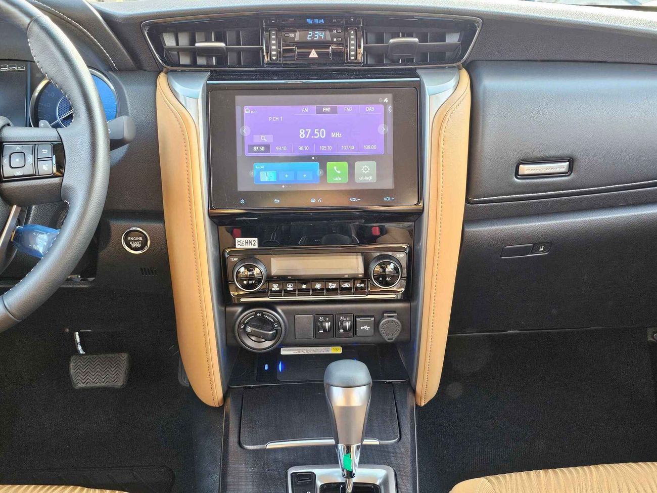 تويوتا فورتونر EXR, 4.0L PETROL, "4" CAMERAS, PUSH START, DRIVER POWER SEAT (CODE # FP40VXB)