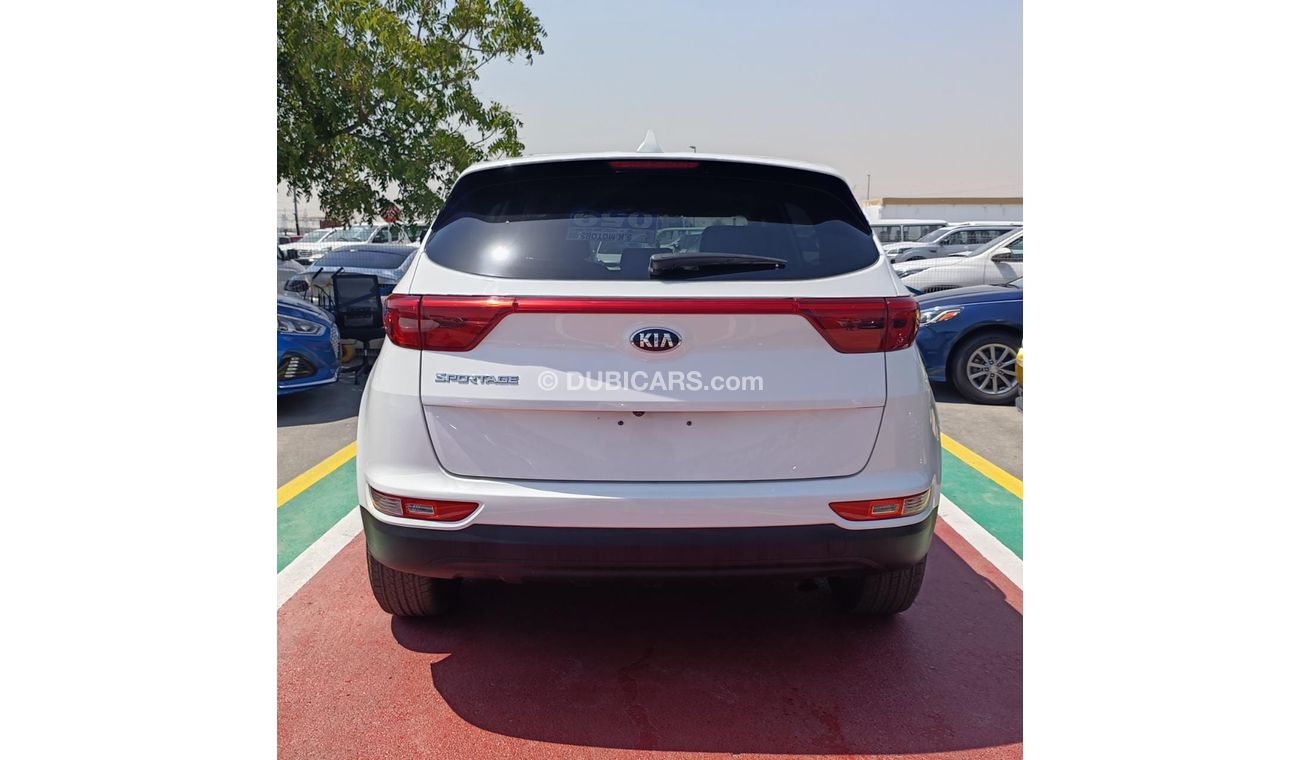 Kia Sportage 2.4L Petrol, Alloy Rims, Leather Seats, Rear Camera, Low Mileage (LOT # 593003)