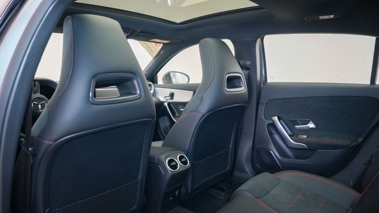 Mercedes Benz A200