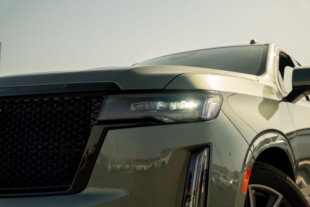 Cadillac Escalade Sport Platinum 6.2L 4WD Sport Platinum 6.2L V8 FULL OPTION Brand New 2023