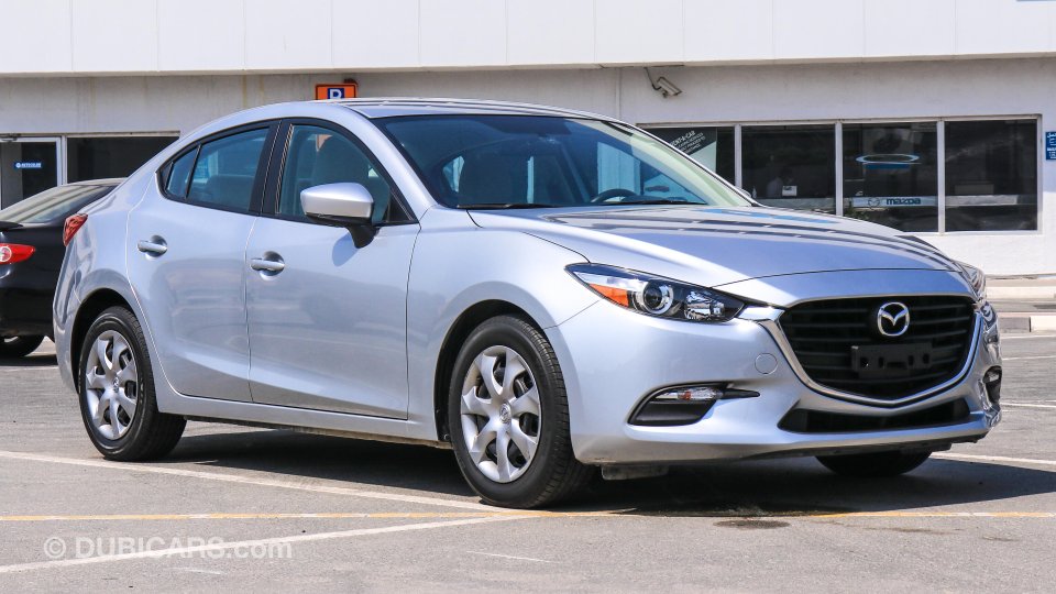 Mazda 3 for sale AED 40,000. Grey/Silver, 2018