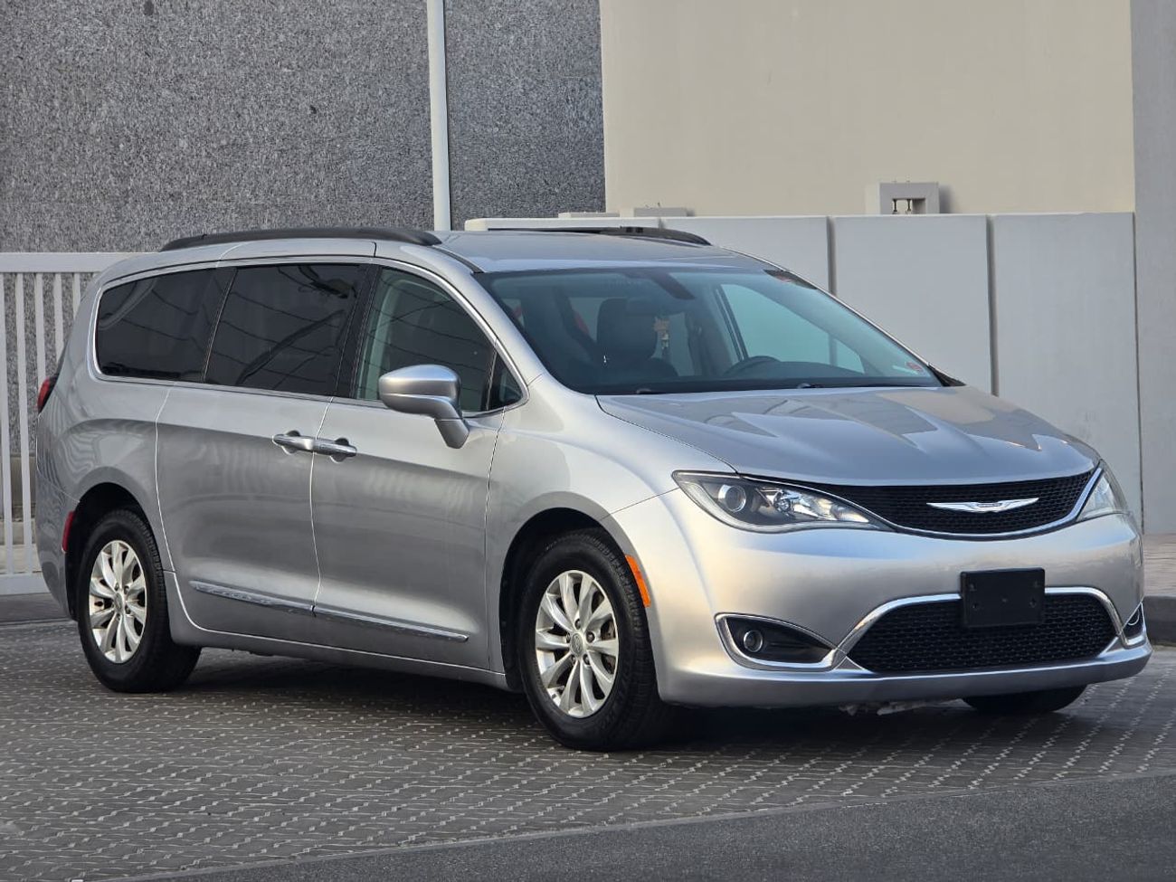 كرايسلر باسيفيكا Limited 3.6L