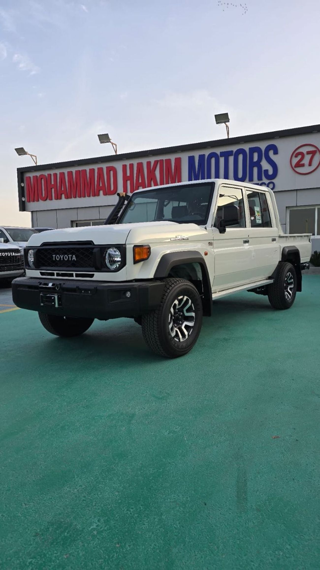 تويوتا لاند كروزر بيك آب LAND CRUISER PICK UP 4.5L DIESEL DC AUTOMATIC ZERO KM