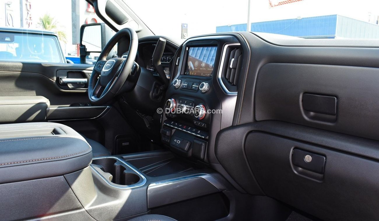 GMC Sierra AT4  HD  DURAMAX 6.6L DIESEL